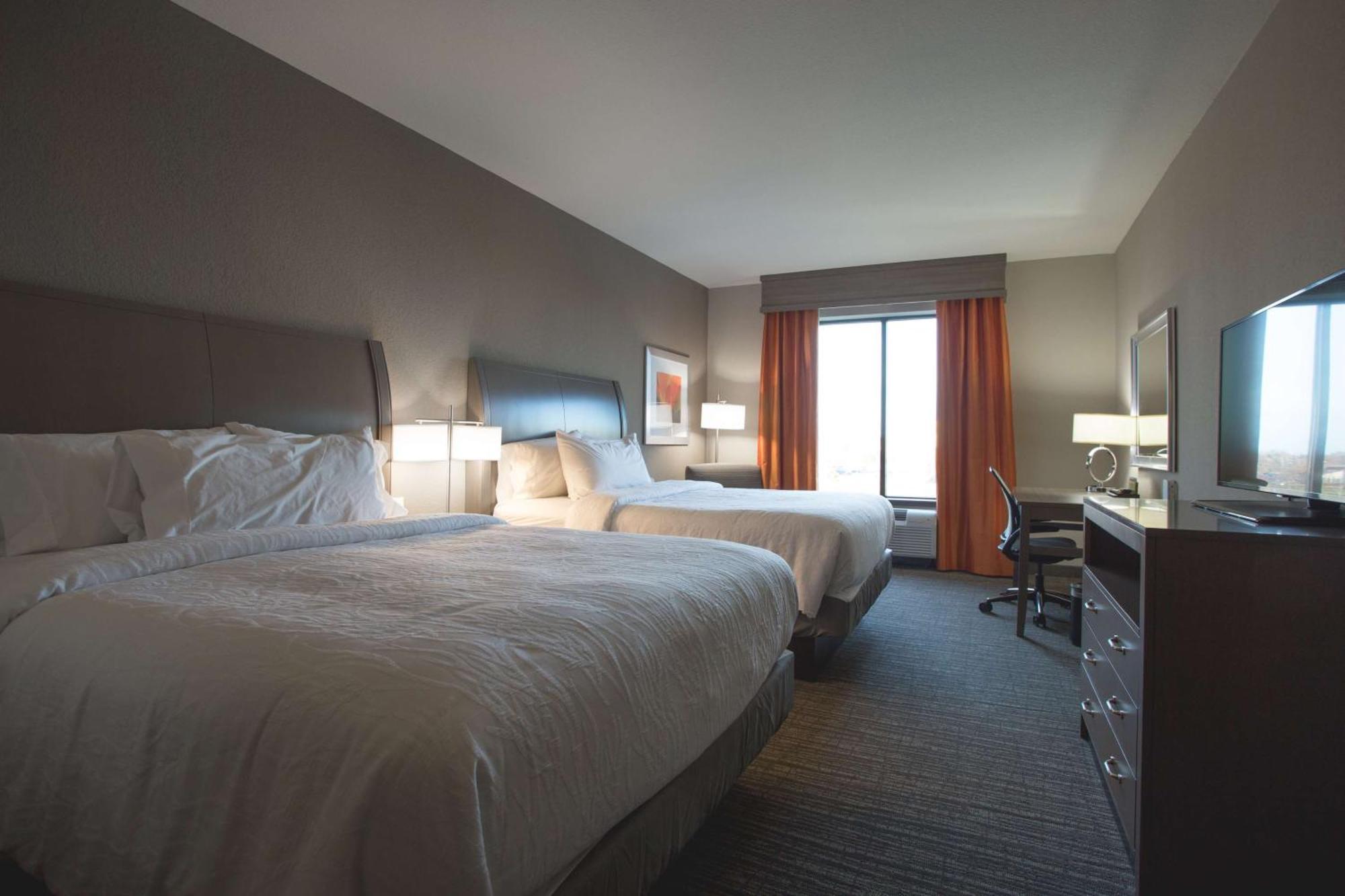 Hilton Garden Inn Bolingbrook I-55 Екстериор снимка