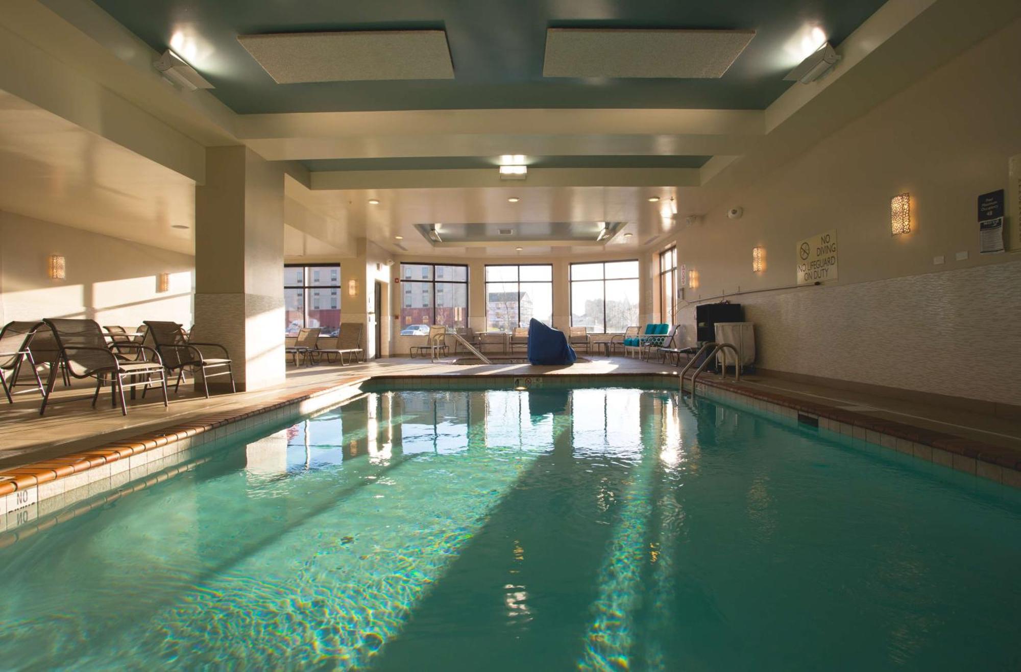 Hilton Garden Inn Bolingbrook I-55 Екстериор снимка