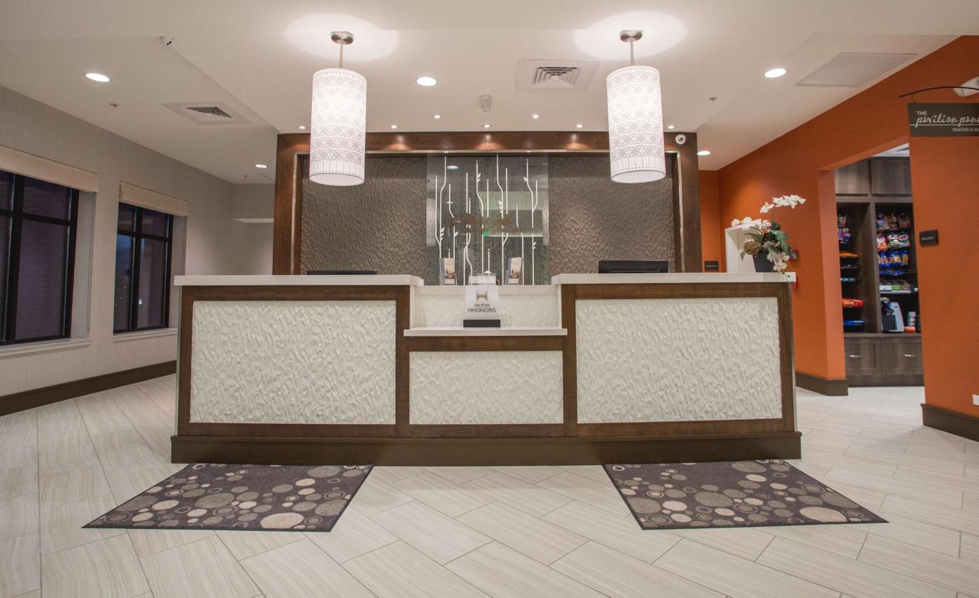 Hilton Garden Inn Bolingbrook I-55 Екстериор снимка